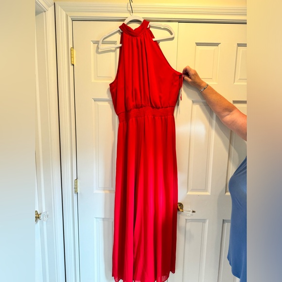 NWT Vince Camuto Halter Jumpsuit - Picture 8 of 8